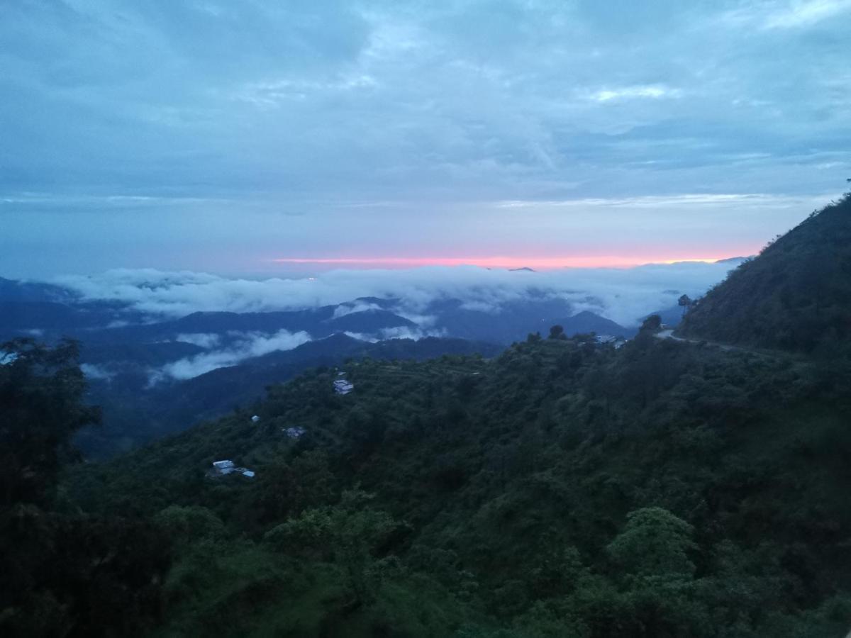 Private Mountain Villa, Lansdowne Esterno foto