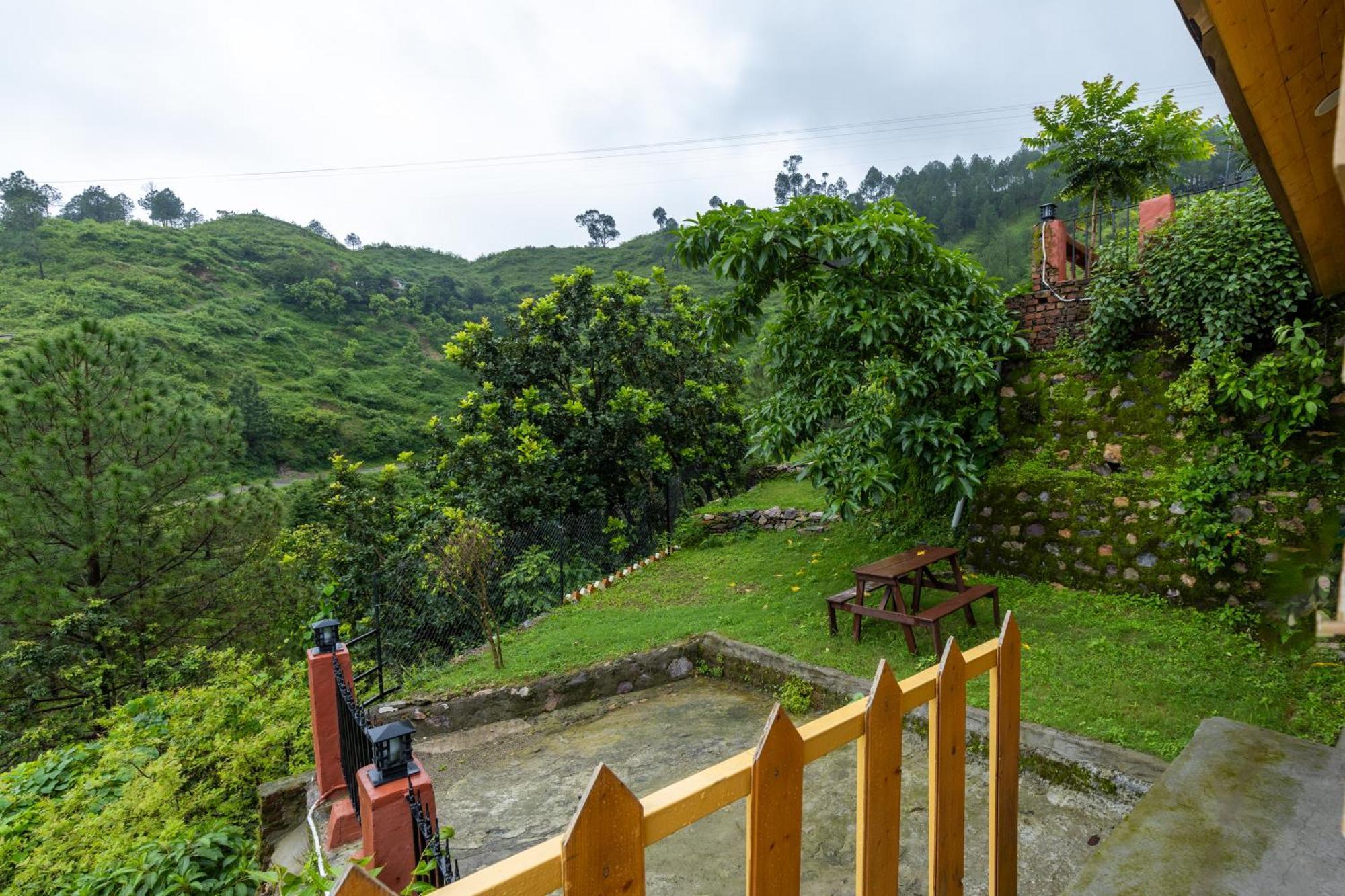 Private Mountain Villa, Lansdowne Esterno foto